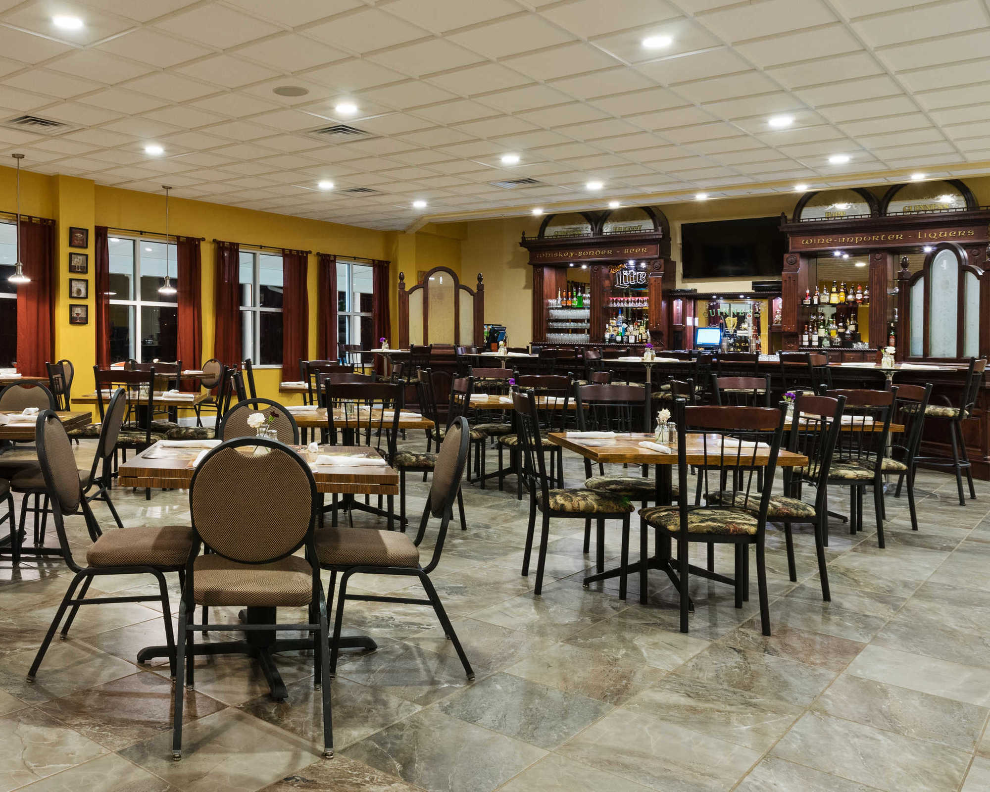 Comfort Suites Dubois Servicios foto
